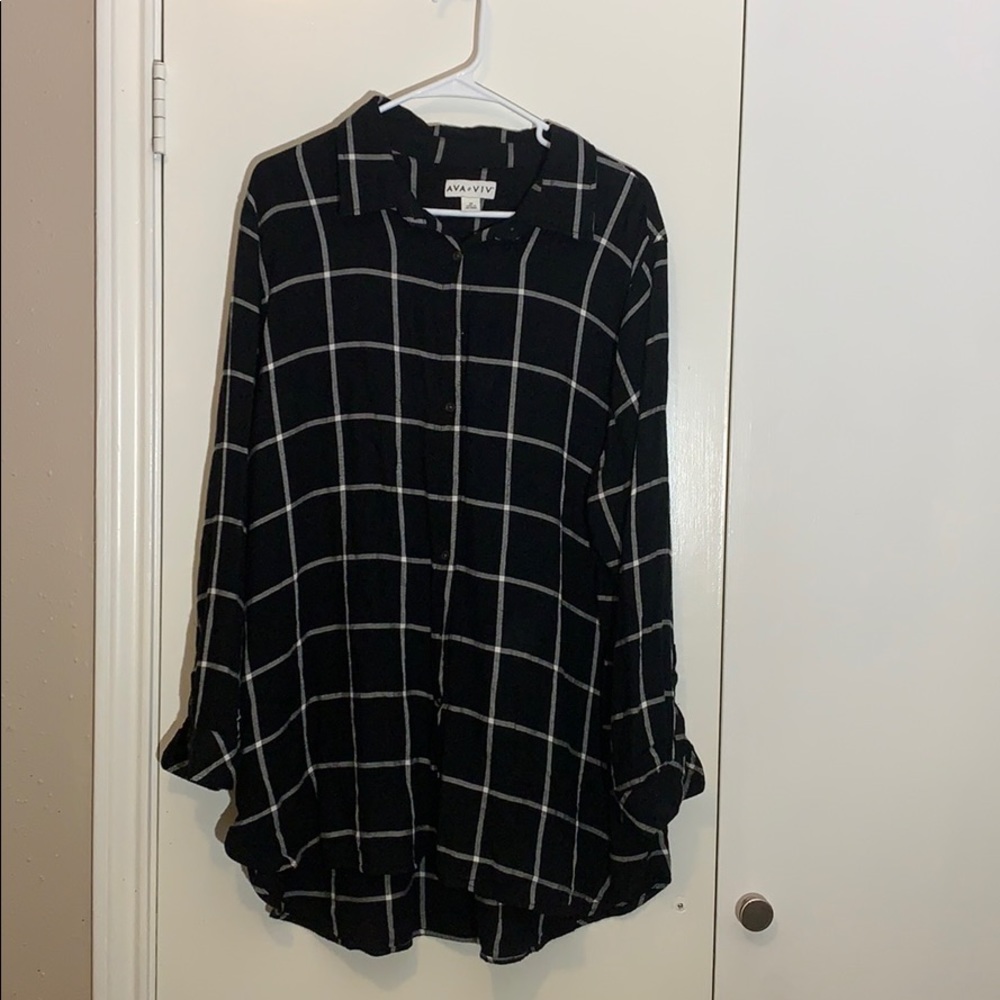 Ava & Viv tunic style flannel button down